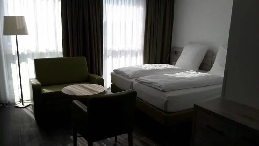 Novina Sleep Inn Herzogenaurach