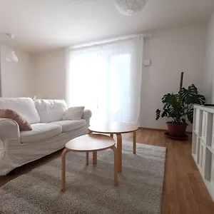 https://gemtliches-privatzimmer-in-einer-gerumigen-gemeinschaftswohnung.dresdenhotels.net