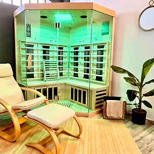 https://wellness-apartment-sauna-3-schlafzimmer-6-personen-zentrum.hannover-hotel.net