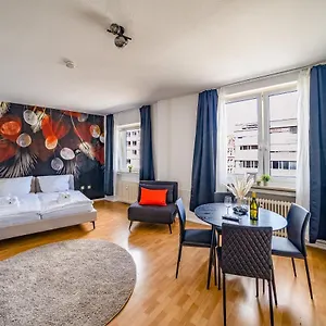 https://im-herzen-hannovers-3min-city-45m-1-zimmer-aufzug.hannover-hotel.net
