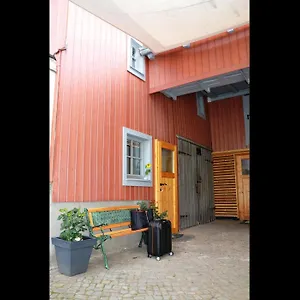https://neu-ferienwohnung-romantique-radebeul.dresdenhotels.net