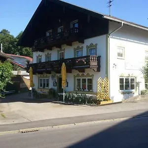 Inntalhof Guest house